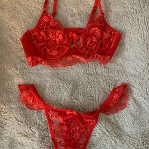 Elegant Red Lace Lingerie Set